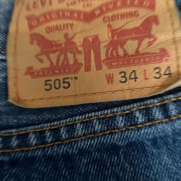 Levi's Other - Levi’s 505 regular straight leg jeans size 34x34